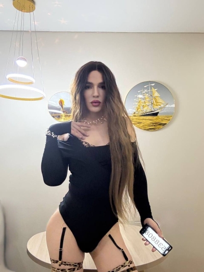 Транссексуалка Клара